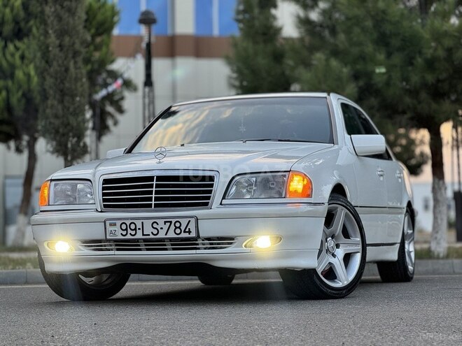 Mercedes C 230 1998, 285,000 km - 2.3 л - Saatlı