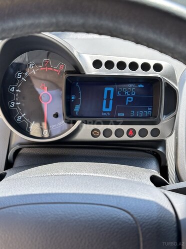 Chevrolet Aveo 2015, 320,000 km - 1.6 l - Bakı