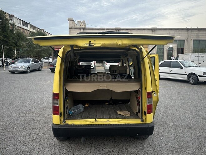 Ford Tourneo Connect 2008, 290,000 km - 0.1 л - Bakı