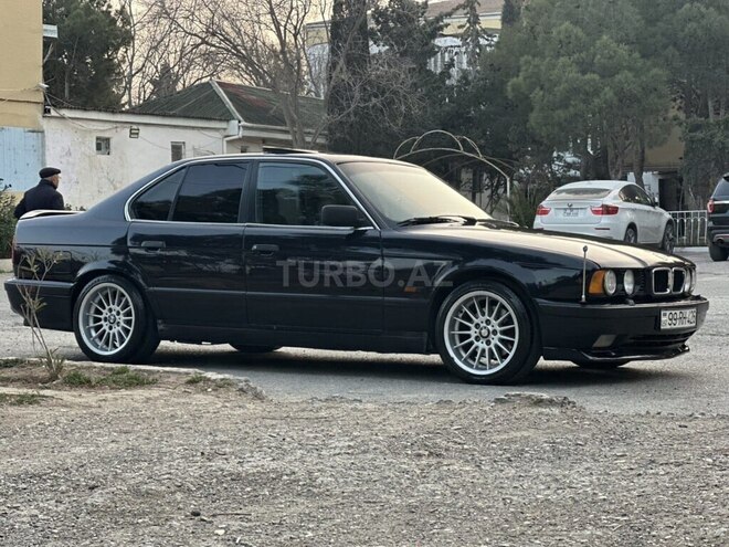 BMW 525 1995, 220,000 km - 2.5 l - Bakı