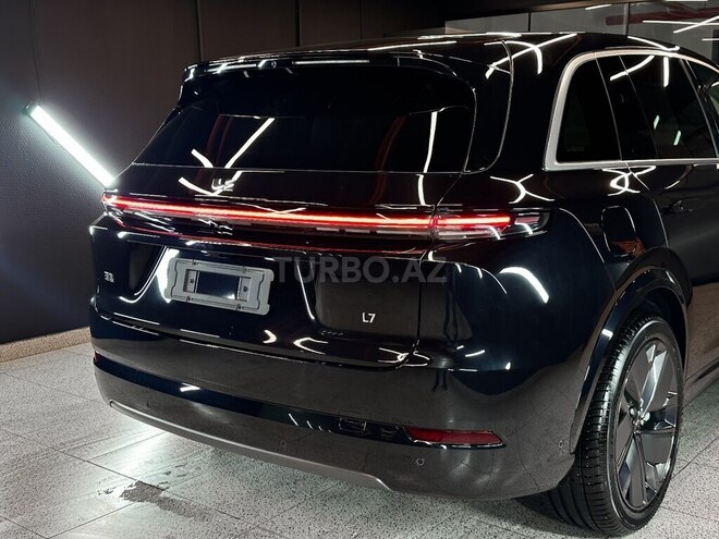 Li Auto L7-7