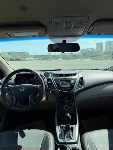Hyundai Elantra 2014, 190,000 km - 1.8 l - Bakı
