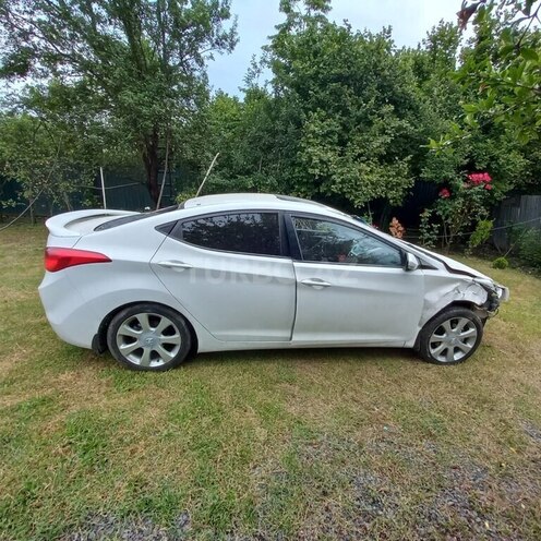 Hyundai Elantra 2012, 160,000 km - 1.6 l - Zaqatala