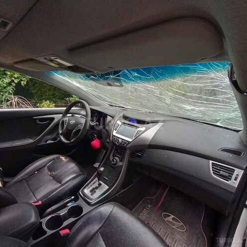 Hyundai Elantra 2012, 160,000 km - 1.6 l - Zaqatala