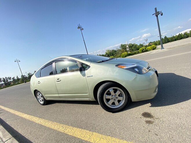 Toyota Prius-7