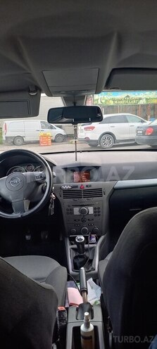 Opel Astra 2006, 330,000 km - 1.3 l - Bakı