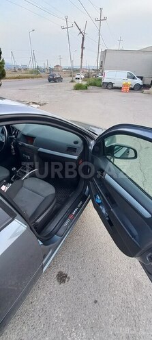 Opel Astra 2006, 330,000 km - 1.3 l - Bakı
