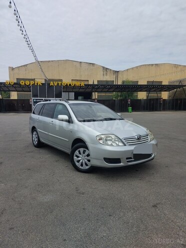 Toyota Corolla 2004, 295,000 km - 1.4 л - Bakı