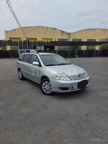 Toyota Corolla 2004, 295,000 km - 1.4 л - Bakı