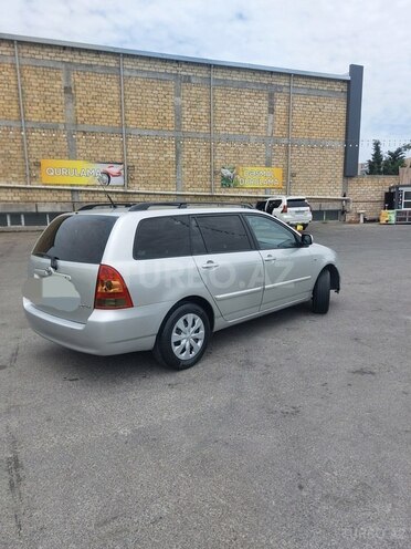 Toyota Corolla 2004, 295,000 km - 1.4 л - Bakı