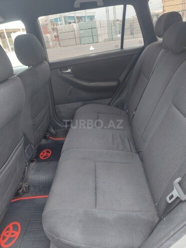 Toyota Corolla 2004, 295,000 km - 1.4 л - Bakı