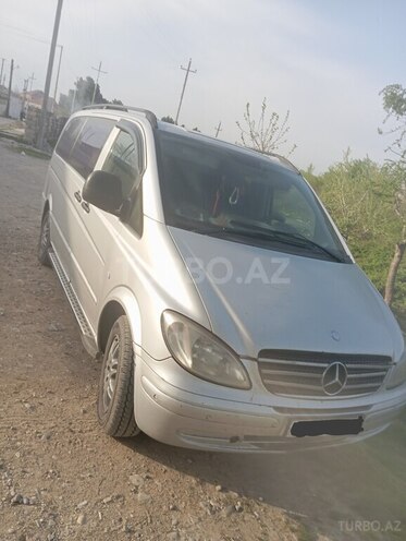 Mercedes Vito 2009, 479,000 km - 2.2 л - Quba