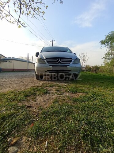 Mercedes Vito 2009, 479,000 km - 2.2 л - Quba