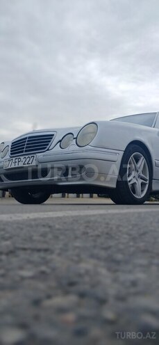 Mercedes E 320 1999, 493,000 km - 3.2 l - Bakı