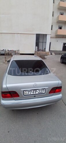 Mercedes E 320 1999, 493,000 km - 3.2 l - Bakı