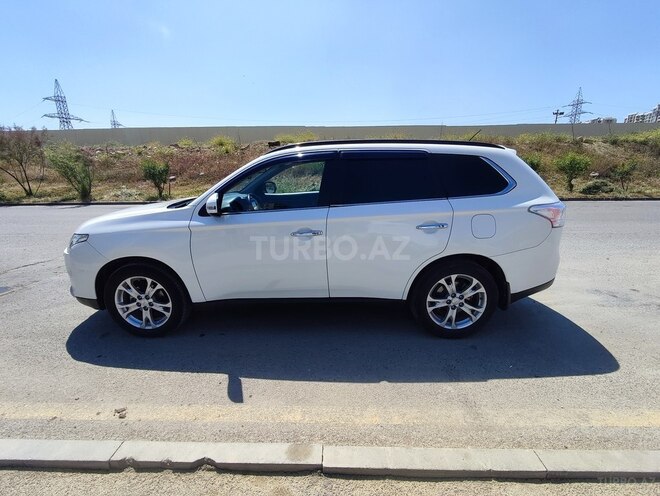 Mitsubishi Outlander 2014, 109,000 km - 2.4 l - Bakı