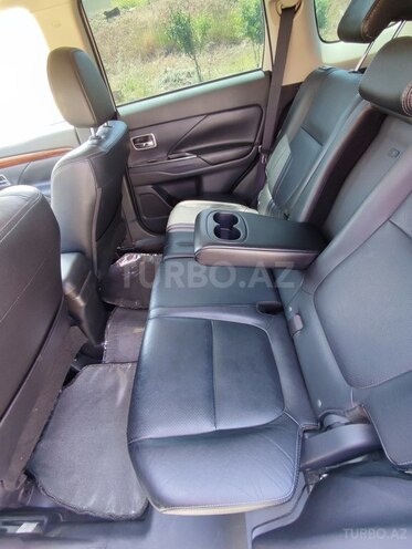 Mitsubishi Outlander 2014, 109,000 km - 2.4 l - Bakı