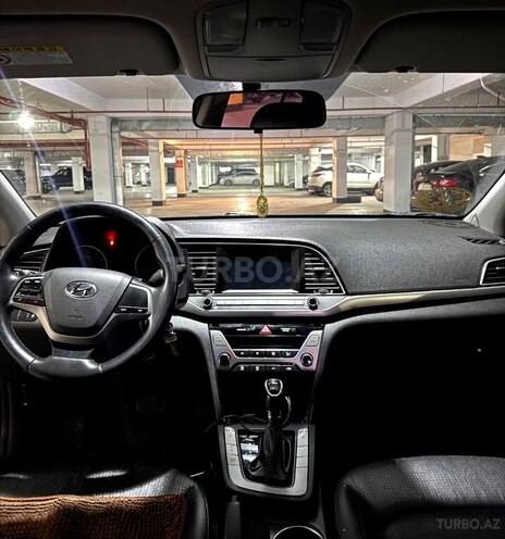 Hyundai Elantra 2016, 143,000 km - 1.6 л - Bakı