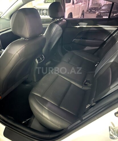 Hyundai Elantra 2016, 143,000 km - 1.6 л - Bakı