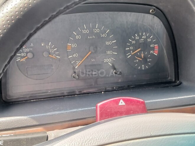Mercedes Vito 1998, 200,000 km - 2.3 l - Gəncə