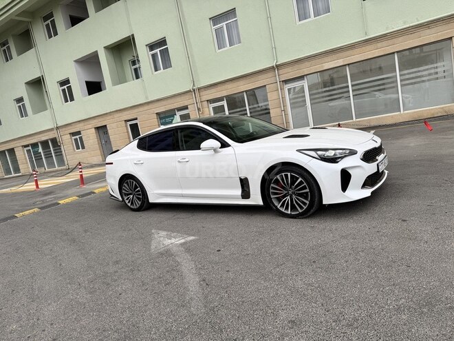 Kia Stinger-6