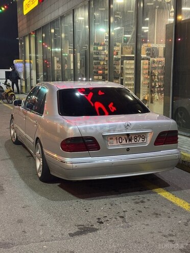 Mercedes E 320 2000, 446,000 km - 3.2 l - Bakı