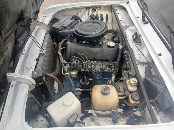 LADA (VAZ) 2106 1999, 11,800 km - 1.6 л - Salyan
