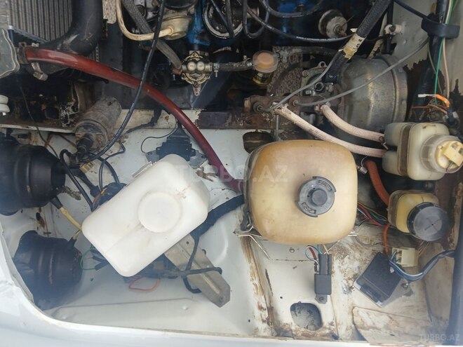 LADA (VAZ) 2106 1999, 11,800 km - 1.6 л - Salyan