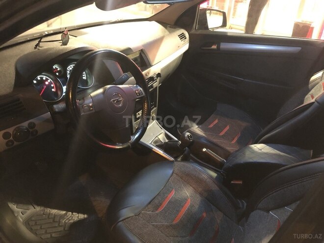 Opel Astra 2006, 195,450 km - 1.4 l - Bakı