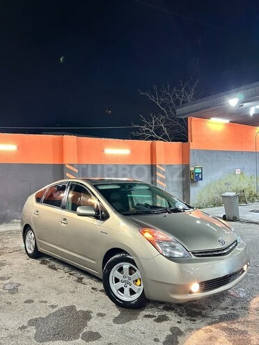 Toyota Prius-1