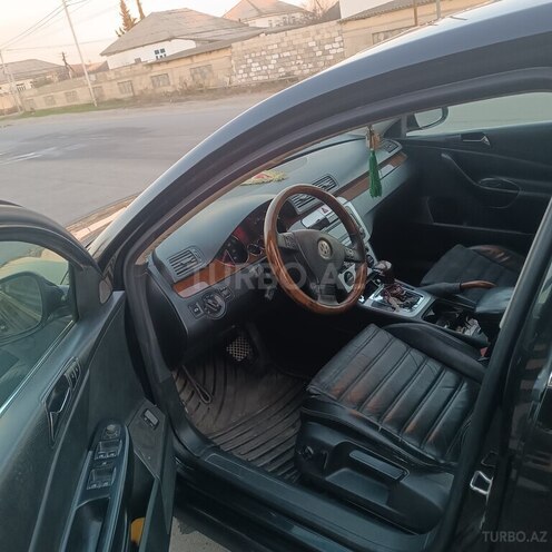 Volkswagen Passat 2008, 250,000 km - 1.8 л - Salyan