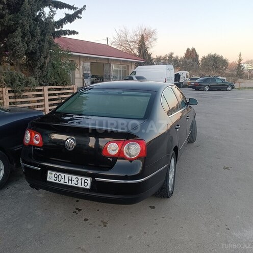 Volkswagen Passat 2008, 250,000 km - 1.8 л - Salyan