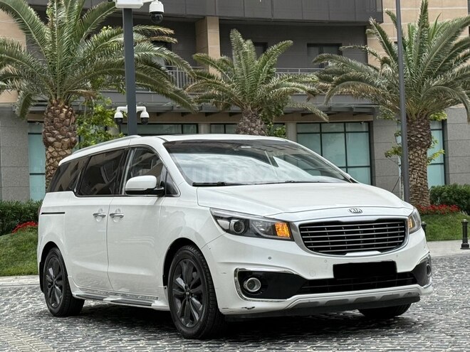 Kia Carnival 2015, 210,000 km - 2.2 l - Bakı
