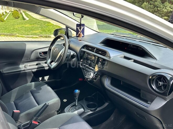 Toyota Aqua 2016, 172,000 km - 1.5 l - Bakı