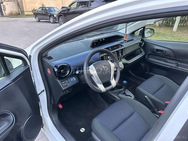 Toyota Aqua 2016, 172,000 km - 1.5 l - Bakı