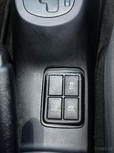Toyota Aqua 2016, 172,000 km - 1.5 l - Bakı