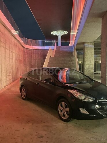 Hyundai Elantra 2013, 275,000 km - 1.6 l - Bakı