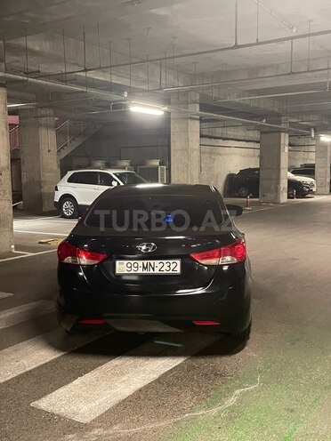 Hyundai Elantra 2013, 275,000 km - 1.6 l - Bakı