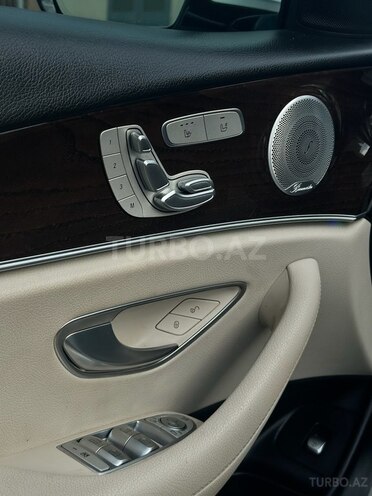 Mercedes E 300 2019, 176,221 km - 2.0 l - Bakı