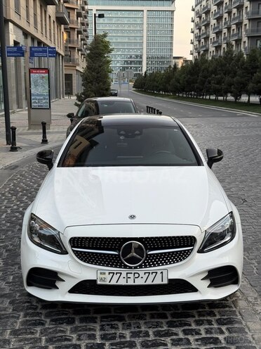 Mercedes C 300 2019, 80,000 km - 2.0 l - Bakı