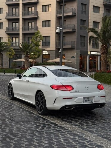 Mercedes C 300 2019, 80,000 km - 2.0 l - Bakı
