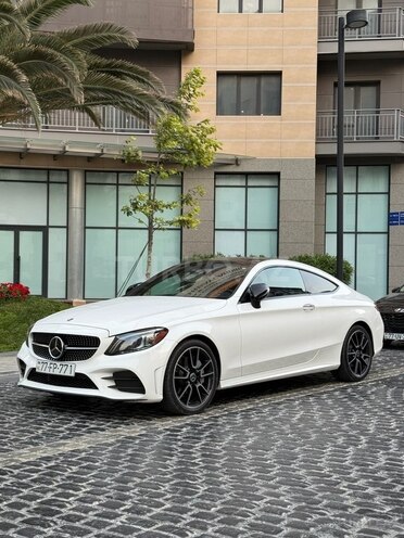 Mercedes C 300 2019, 80,000 km - 2.0 l - Bakı