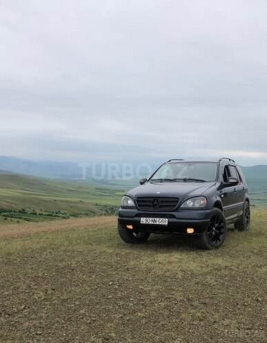 Mercedes ML 320 4MATIC 2001, 358,000 km - 3.2 l - Bakı