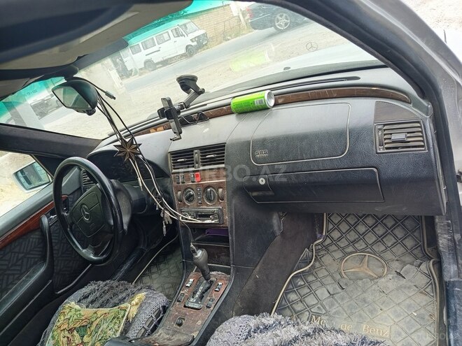 Mercedes C 180 1995, 100,000 km - 1.8 l - Sumqayıt