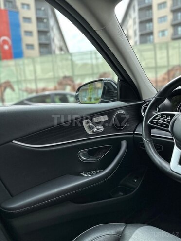 Mercedes E 220 d 4MATIC 2019, 145,500 km - 2.0 l - Bakı