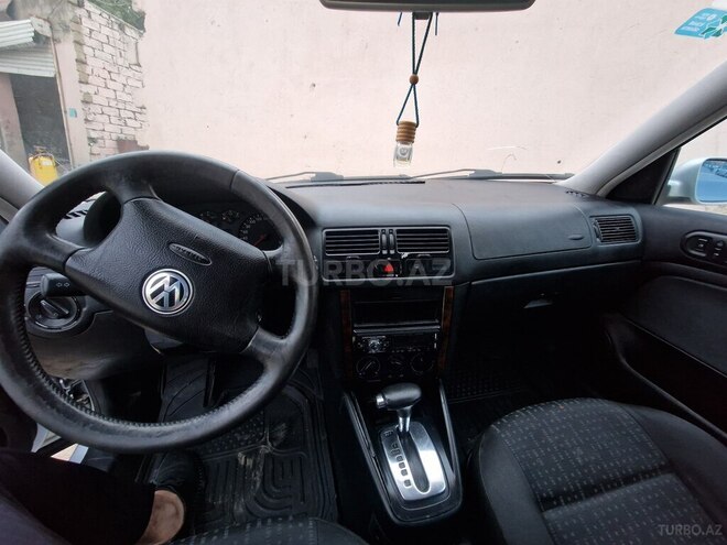 Volkswagen Golf 2001, 238,000 km - 1.6 л - Bakı
