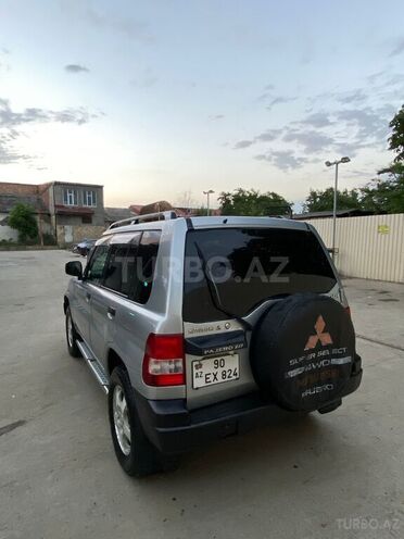 Mitsubishi Pajero io 1998, 230,000 km - 1.8 л - Quba