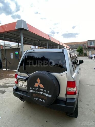 Mitsubishi Pajero io 1998, 230,000 km - 1.8 л - Quba