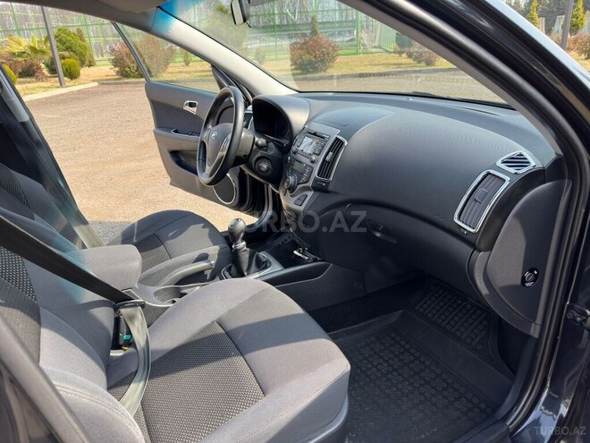 Hyundai i30 2010, 420,000 km - 1.6 l - Lənkəran