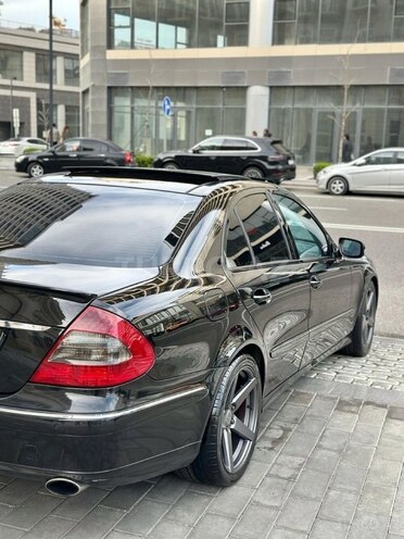 Mercedes E 220 d 2009, 314,000 km - 2.2 л - Bakı
